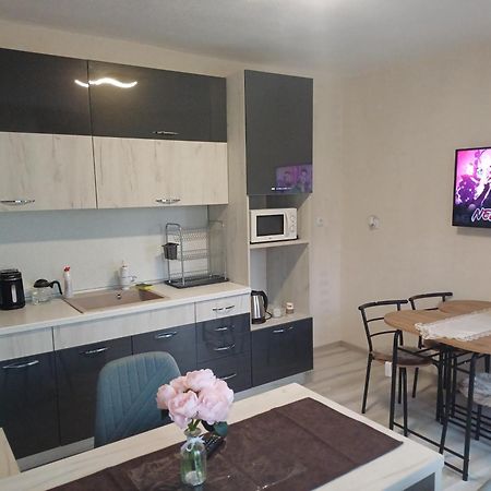 Rose & Water Guest House Pavel Banya Esterno foto