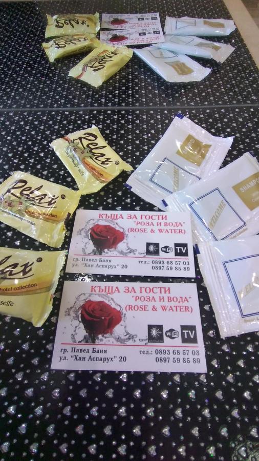 Rose & Water Guest House Pavel Banya Esterno foto